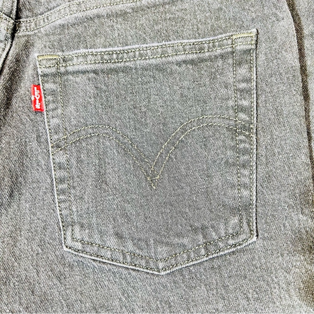 Levi’s jeans Ribcage Straight leg jeans Premium buttonfly gray women Size 28 - Picture 11 of 12